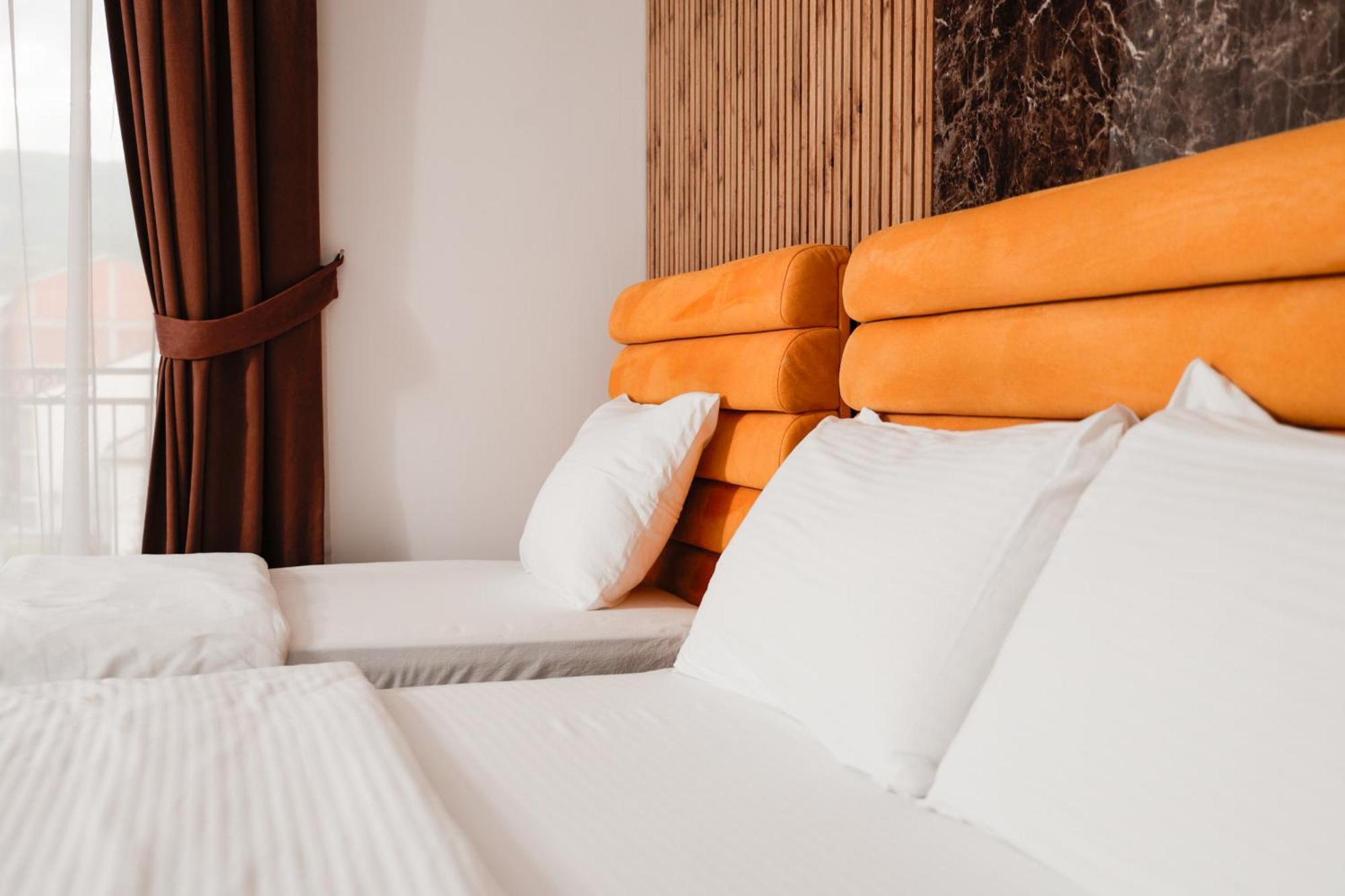 Hotel Denis 프리즈렌 외부 사진